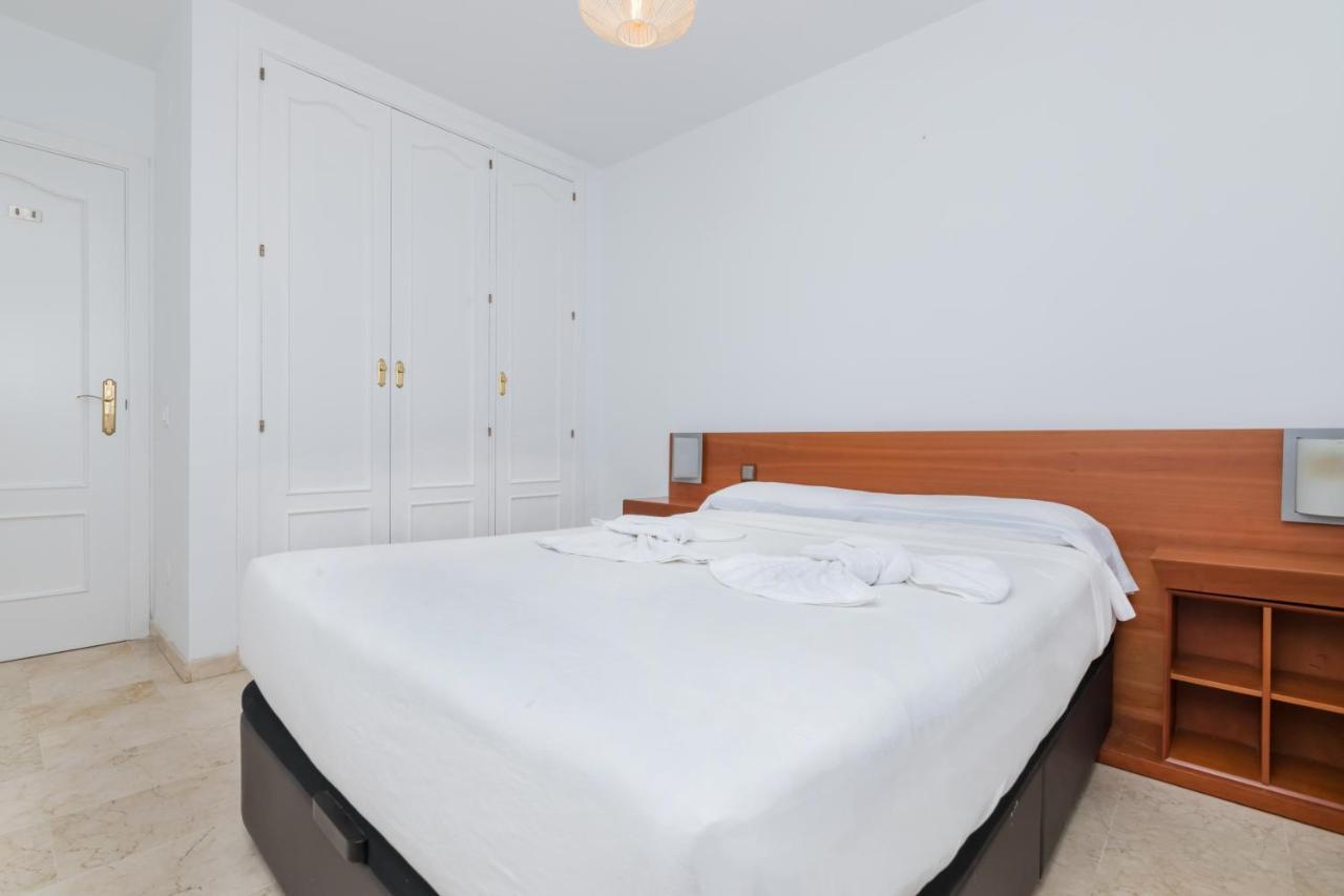 Sea Views Carvajal Apartman Benalmádena Kültér fotó