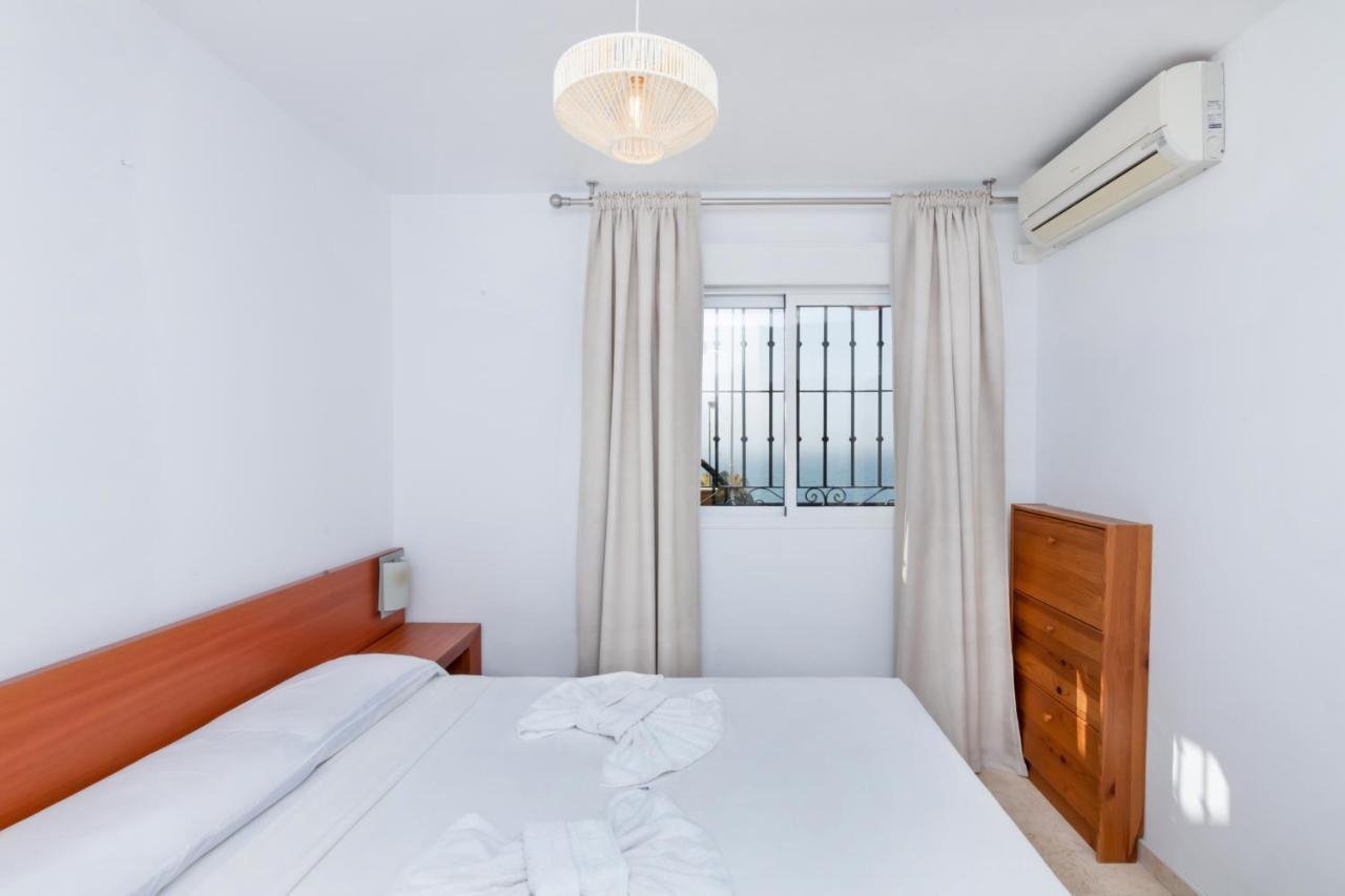 Sea Views Carvajal Apartman Benalmádena Kültér fotó